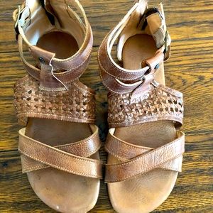 Bed Stu Capriana Size 9 Sandals